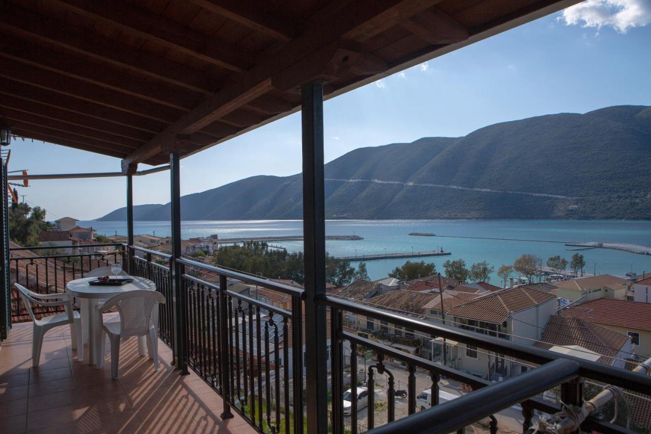 Liotrivi Studios Vasiliki Buitenkant foto