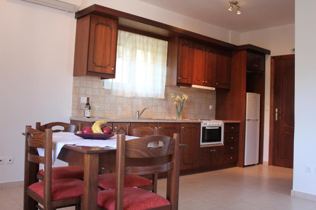Liotrivi Studios Vasiliki Kamer foto